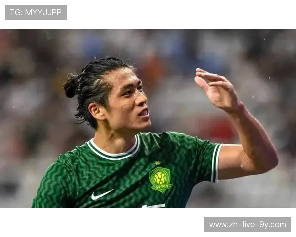 张玉宁重返赛场展现国足锋线核心实力引领中国足球新希望