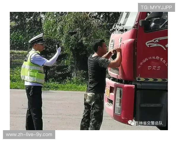 比分激战再掀高潮两队鏖战至最后一刻胜负悬念令人屏息 比分激战再掀高潮两队鏖战至最后一刻胜负悬念令人屏息